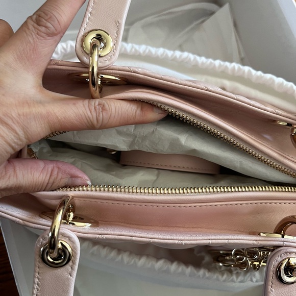 100% AUTH Brand New Lady Dior Lamb skin - Picture 11 of 11